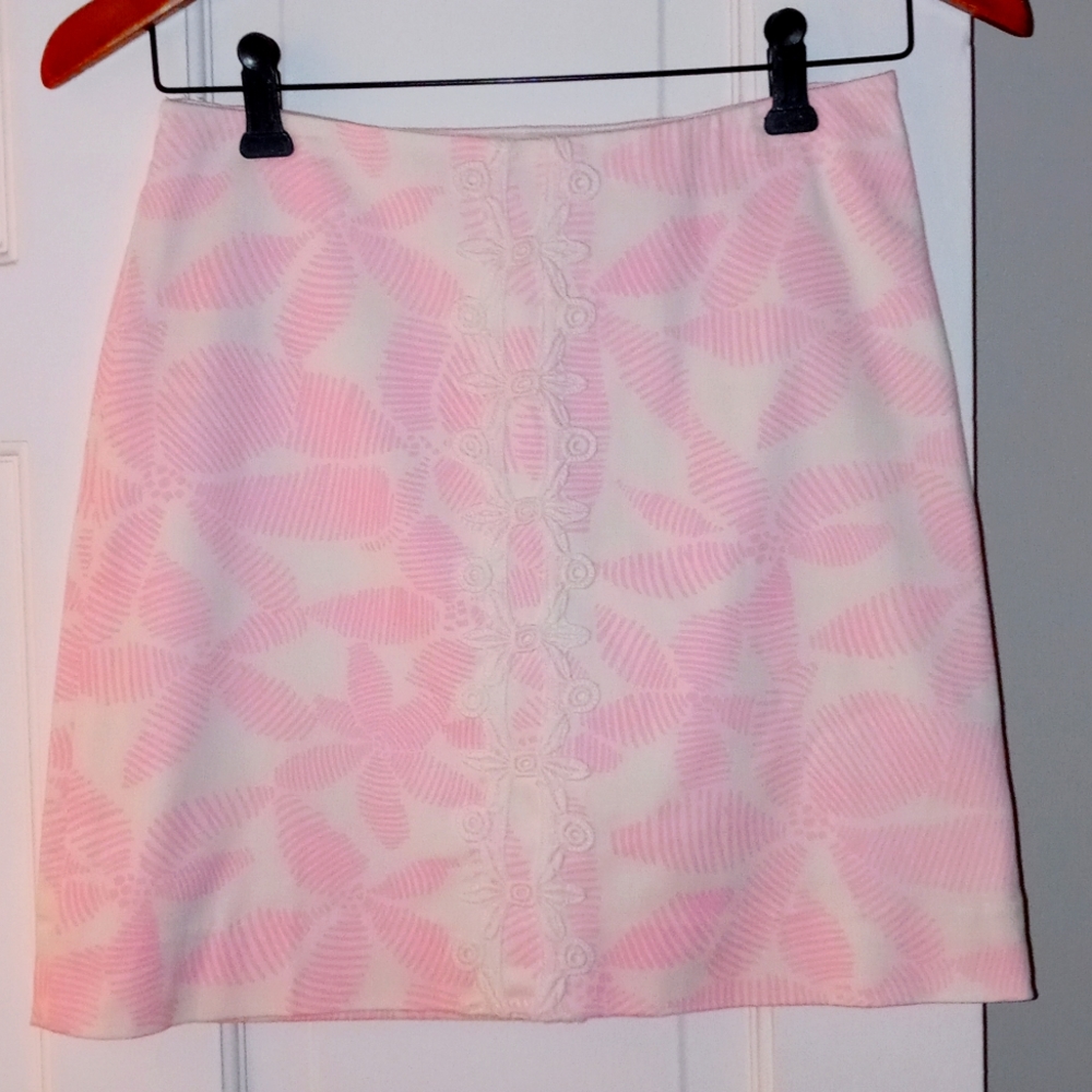 💗RARE Lilly Pulitzer💗 - Floral Embroidered Skirt